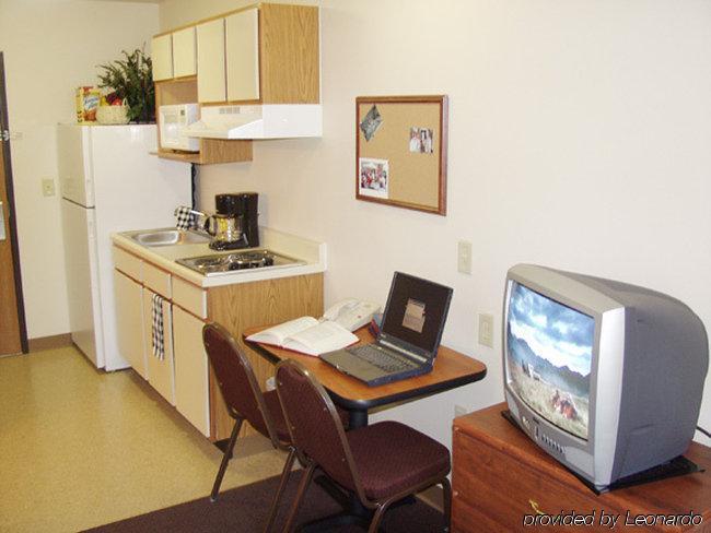 Woodspring Suites Johnson City Room photo