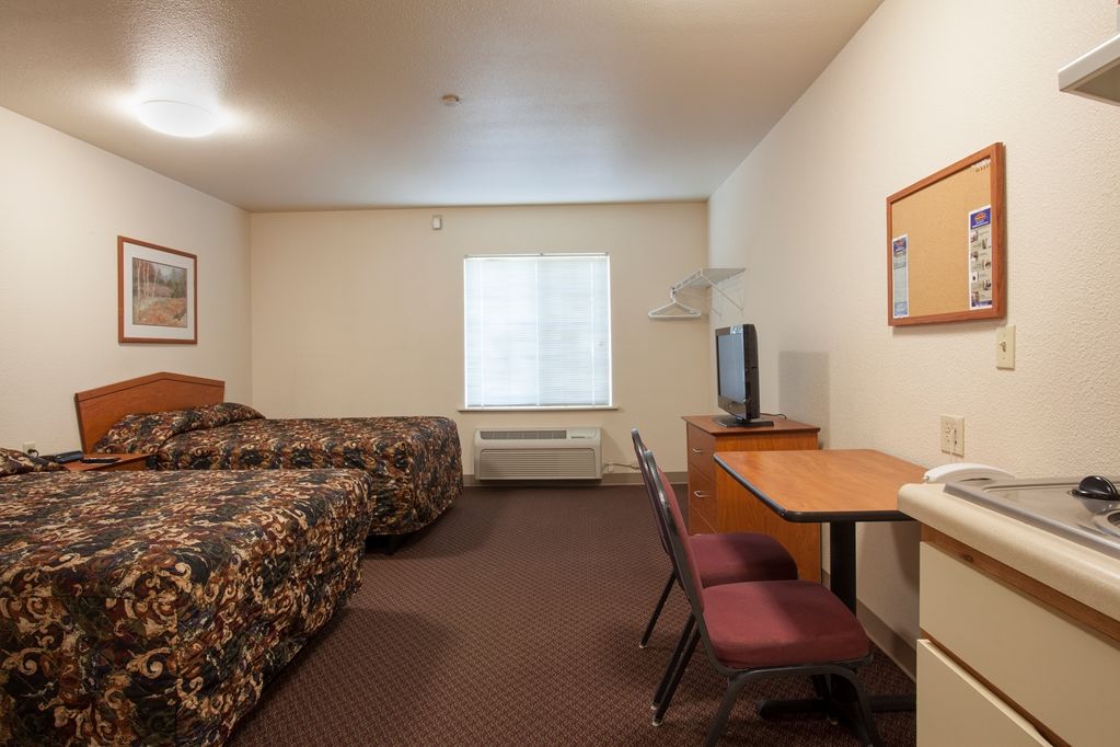 Woodspring Suites Johnson City Room photo