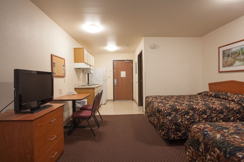 Woodspring Suites Johnson City Room photo